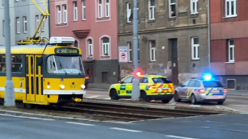 Senior v Plzni nepřežil srážku s tramvají